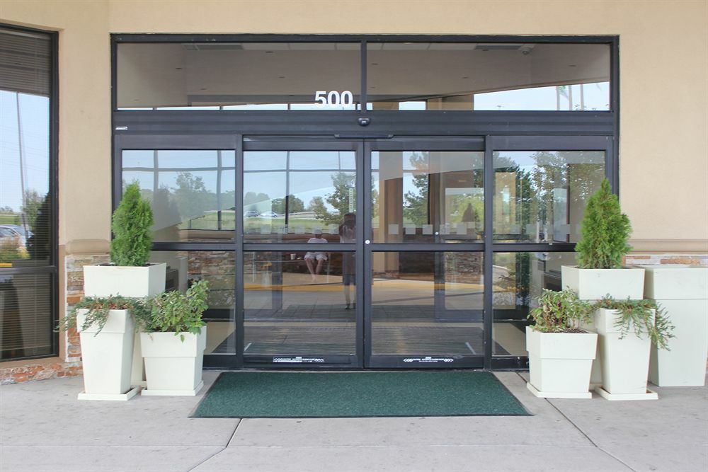 Holiday Inn Chicago Matteson Conference Center, An Ihg Hotel Exterior photo